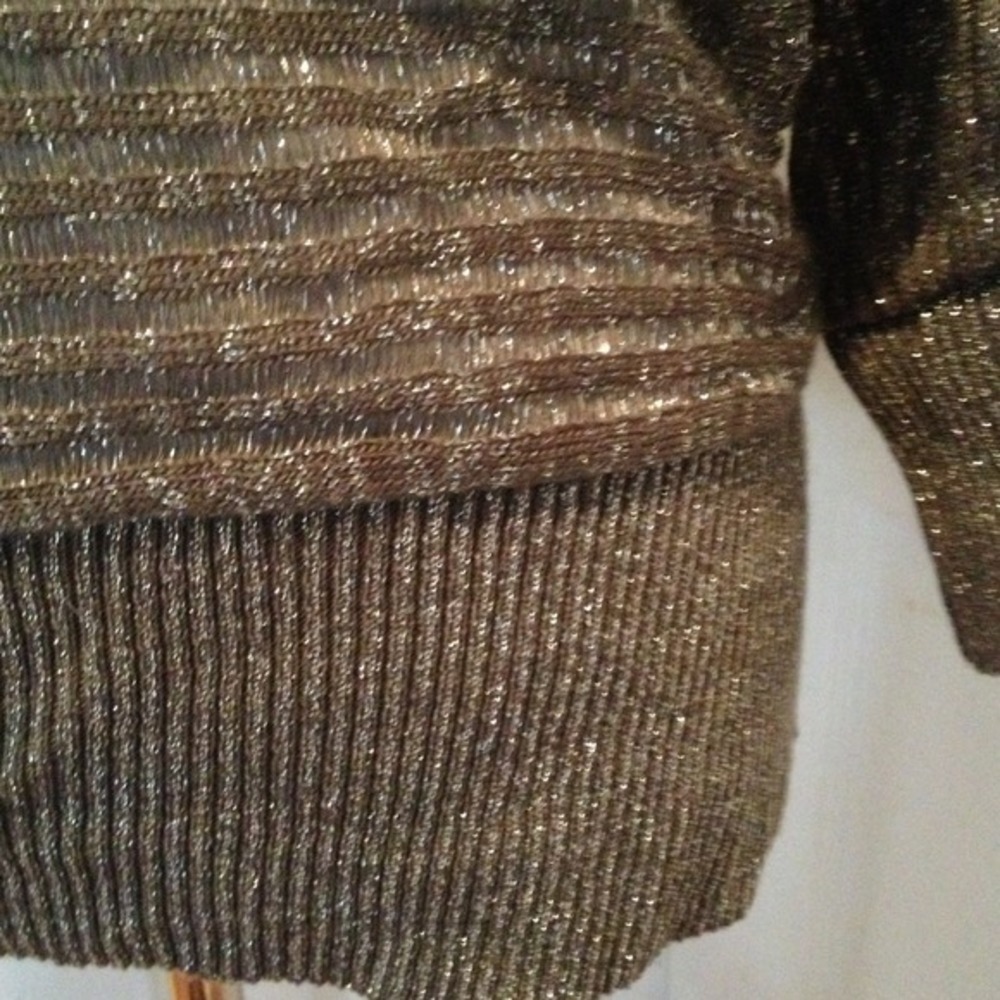 Gray Sheer Sweater With Silver Thread - image 4